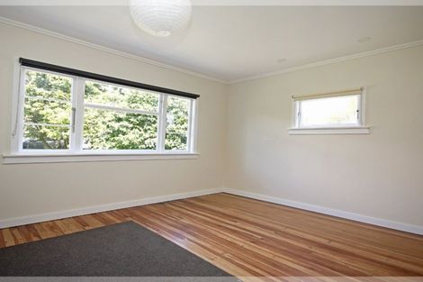 Photo of property in 42 Mckenzie Street, Levin, 5510