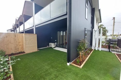 Photo of property in 1/87 Taikata Road, Te Atatu Peninsula, Auckland, 0610