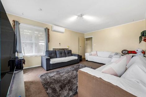 Photo of property in 23 Tindall Crescent, Otara, Auckland, 2023