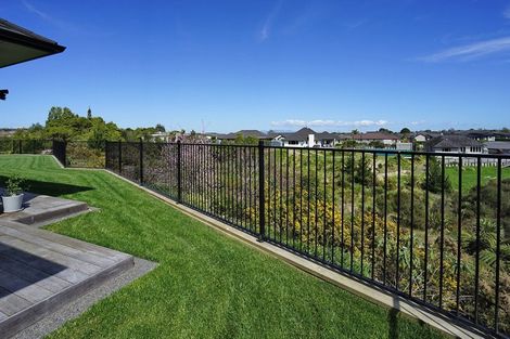 Photo of property in 15 Batten Drive, Flagstaff, Hamilton, 3210