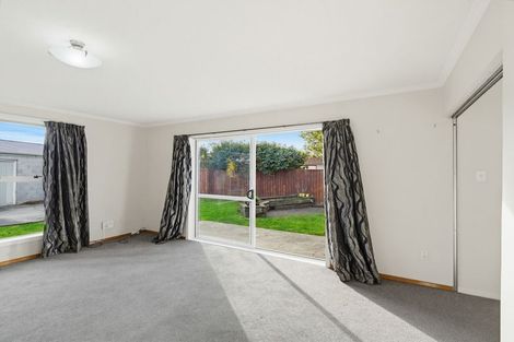 Photo of property in 10 Aztec Place, Redwood, Christchurch, 8051