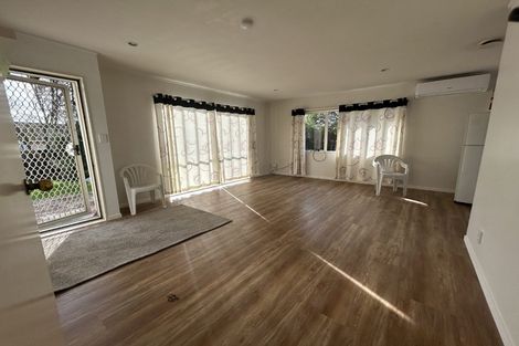 Photo of property in 1/25 Glenlea Place, Flat Bush, Auckland, 2019