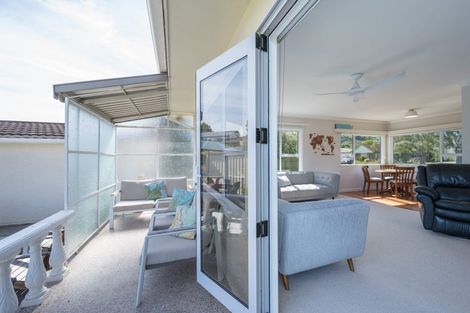 Photo of property in 1 Golf Road, Tahunanui, Nelson, 7011
