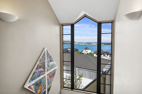 Photo of property in 12b Treasure Grove, Hataitai, Wellington, 6021