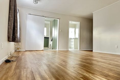 Photo of property in 13 Balloch Street, Randwick Park, Auckland, 2105