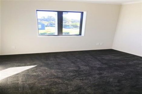 Photo of property in 1 Takahe Avenue, Takanini, 2112