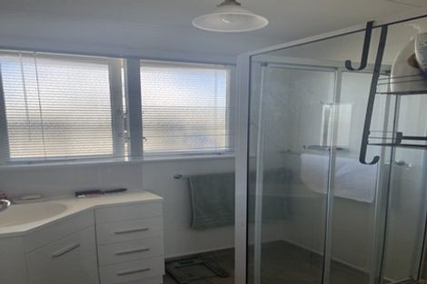 Photo of property in 77 Meeanee Road, Taradale, Napier, 4112