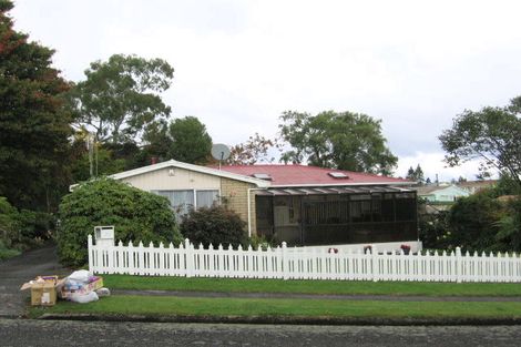 Photo of property in 11 Dee Street, Tokoroa, 3420