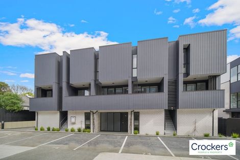 Photo of property in 6/8 Treasure Lane, Te Atatu South, Auckland, 0610