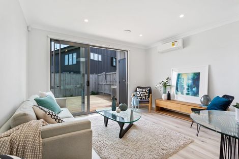 Photo of property in 21 Periko Way, Takanini, 2112