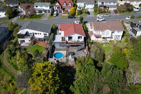 Photo of property in 36 Woodman Drive, Tawa, Wellington, 5028