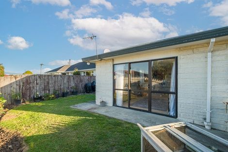 Photo of property in 9 Trevor Street, Hornby, Christchurch, 8042