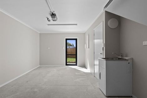 Photo of property in 20u3 Young Street, Claudelands, Hamilton, 3214