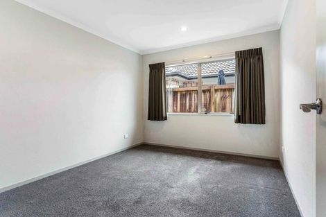 Photo of property in 32 Popata Close, Papamoa Beach, Papamoa, 3118