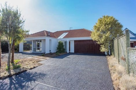 Photo of property in 24 Millcroft Place, Parklands, Christchurch, 8083