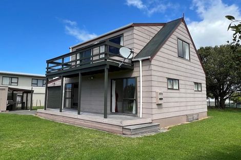 Photo of property in 2 Ngatiwai Place, Whangaruru, Russell, 0184