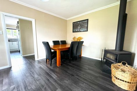 Photo of property in 14 Austin Place, Awapuni, Palmerston North, 4412