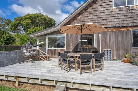 Photo of property in 65 Lupin Road, Otaki, 5512