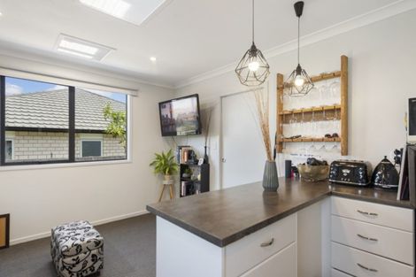 Photo of property in 13 Meadowview Drive, Morrinsville, 3300