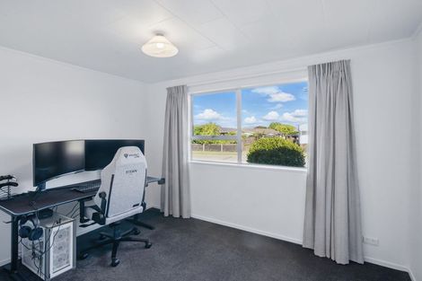 Photo of property in 50 Vanguard Drive, Broomfield, Christchurch, 8042