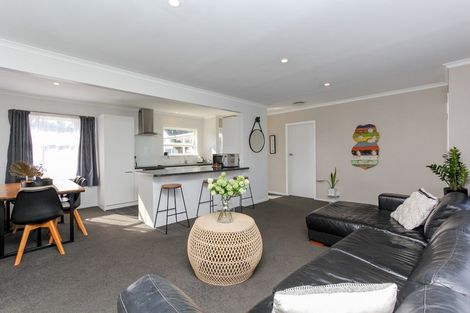 Photo of property in 43 Belair Avenue, Blagdon, New Plymouth, 4310