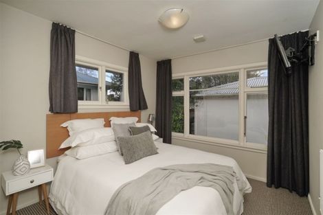 Photo of property in 420 Memorial Avenue, Burnside, Christchurch, 8053