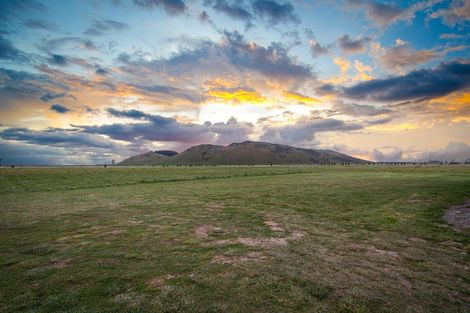 Photo of property in 1260 Thongcaster Road, Burnt Hill, 7495