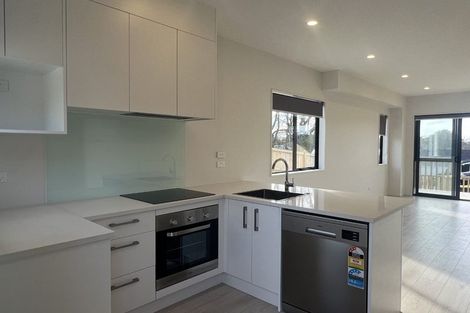 Photo of property in 1/39 Renata Crescent, Te Atatu Peninsula, Auckland, 0610