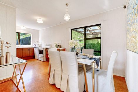 Photo of property in 18 Wisteria Way, Mairangi Bay, Auckland, 0630