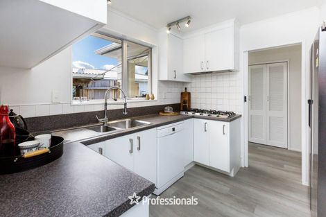 Photo of property in 5 Camden Road, Totara Park, Upper Hutt, 5018