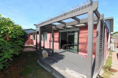Photo of property in 26 Kirsten Place, Parklands, Christchurch, 8083