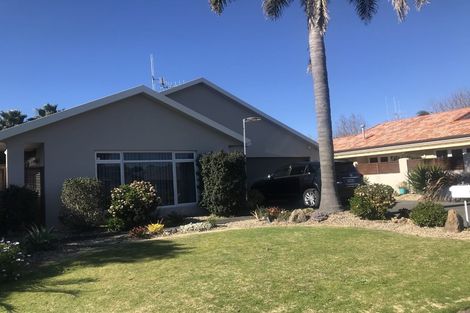 Photo of property in 7 Saint Clair Place, Papamoa Beach, Papamoa, 3118