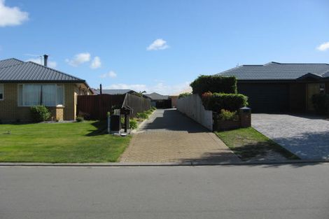 Photo of property in 22 Durrell Way, Rolleston, 7614