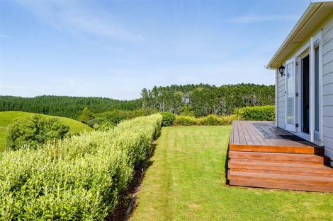 Photo of property in 200 Egmont Road, Hillsborough, New Plymouth, 4372