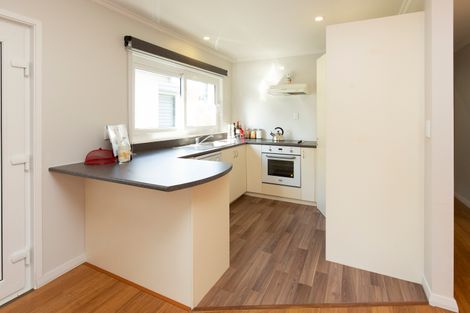 Photo of property in 1/672 Whangaparaoa Road, Stanmore Bay, Whangaparaoa, 0932