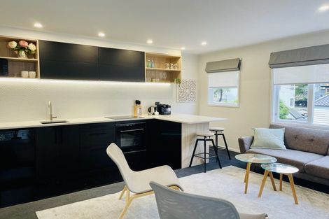 Photo of property in 147u5 Glenmore Street, Kelburn, Wellington, 6012