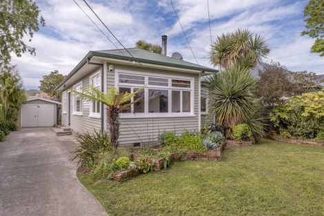 Photo of property in 9 Reeves Road, Opawa, Christchurch, 8023