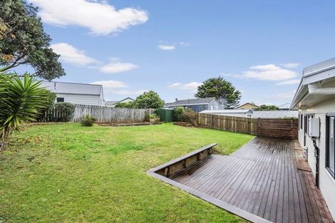 Photo of property in 32 Nassau Avenue, Grenada North, Wellington, 5028