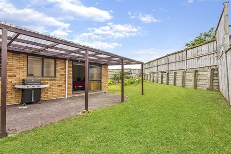 Photo of property in 52 Magic Way, Randwick Park, Auckland, 2105