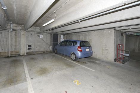 Photo of property in Gloucester Towers, 2/28 Gloucester Street, Christchurch Central, Christchurch, 8013