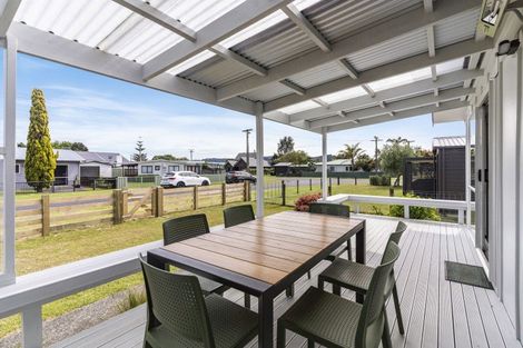 Photo of property in 104 Moa Street, Whangamata, 3620