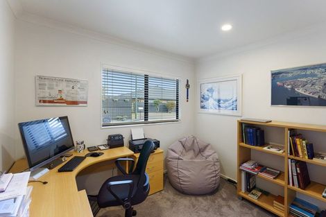 Photo of property in 29 Manhattan Court, Paraparaumu Beach, Paraparaumu, 5032