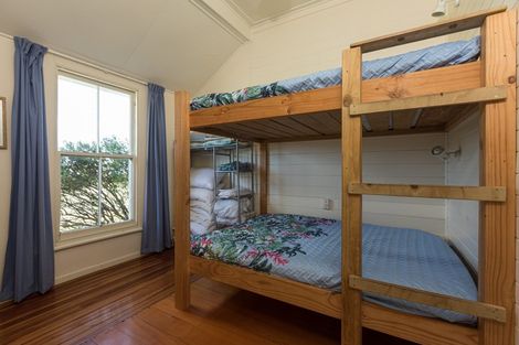 Photo of property in 8 Shoal Beach Road, Aramoana, Omakere, 4271