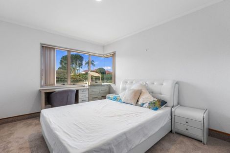 Photo of property in 24 Santa Monica Drive, Papamoa Beach, Papamoa, 3118