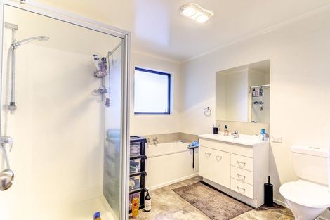 Photo of property in 11b Sharaleigh Place, Grandview Heights, Hamilton, 3200