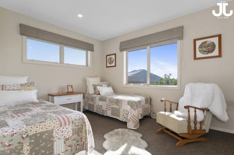 Photo of property in 14 Kakapo Place, Pyes Pa, Tauranga, 3112