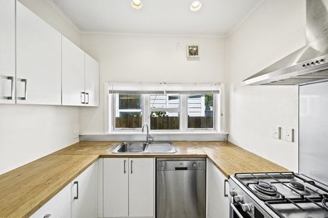 Photo of property in 44 Bridge Street, Rongotai, Wellington, 6022