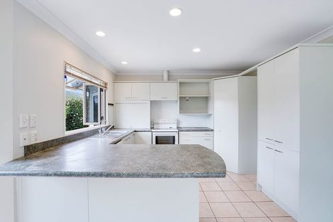 Photo of property in 41 Dalgliesh Avenue, Forest Lake, Hamilton, 3200