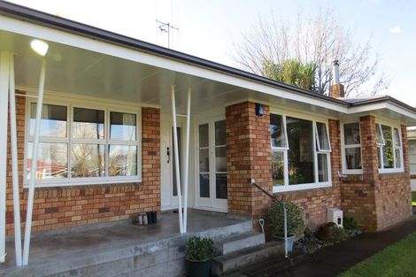 Photo of property in 21 Casper Street, Fairfield, Hamilton, 3214