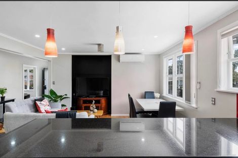Photo of property in 30a Birdwood Road, Pukekohe, 2120